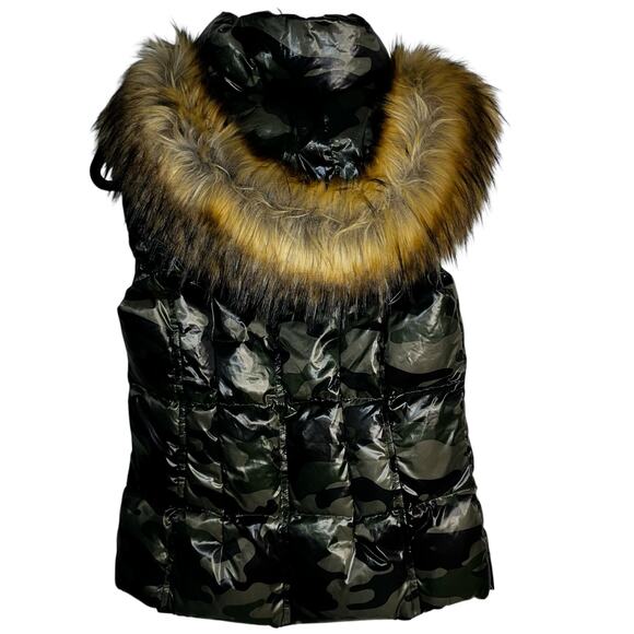 S13 New York Camo Faux Fur Hooded Down Puffer Vest Women’s Medium - Picture 2 of 9